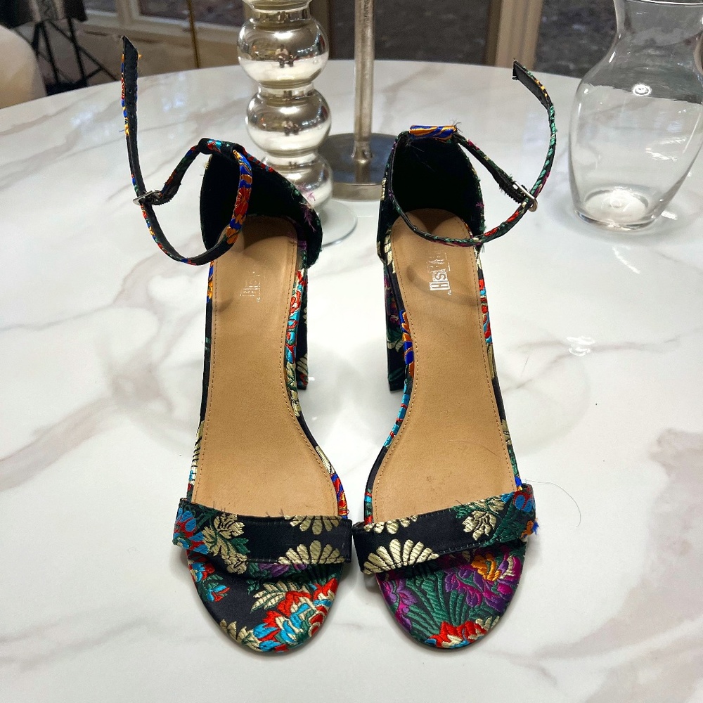 Floral Print Single Strap Block Heels